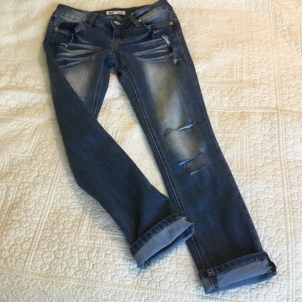 Distressed‎ Skinny Capris Size 0 NWOT